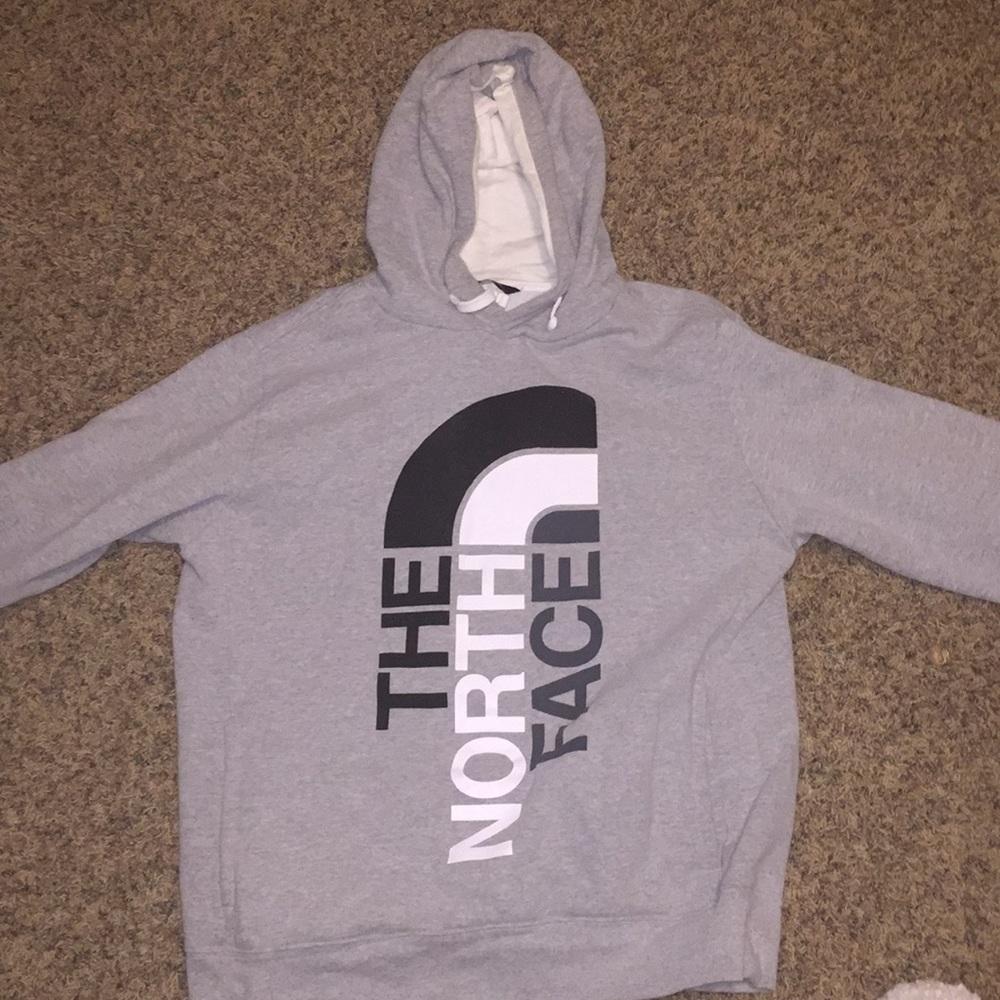 Men’s north face hoodie